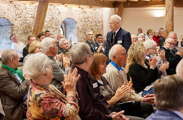 Pater Bihlmayer im Publikum